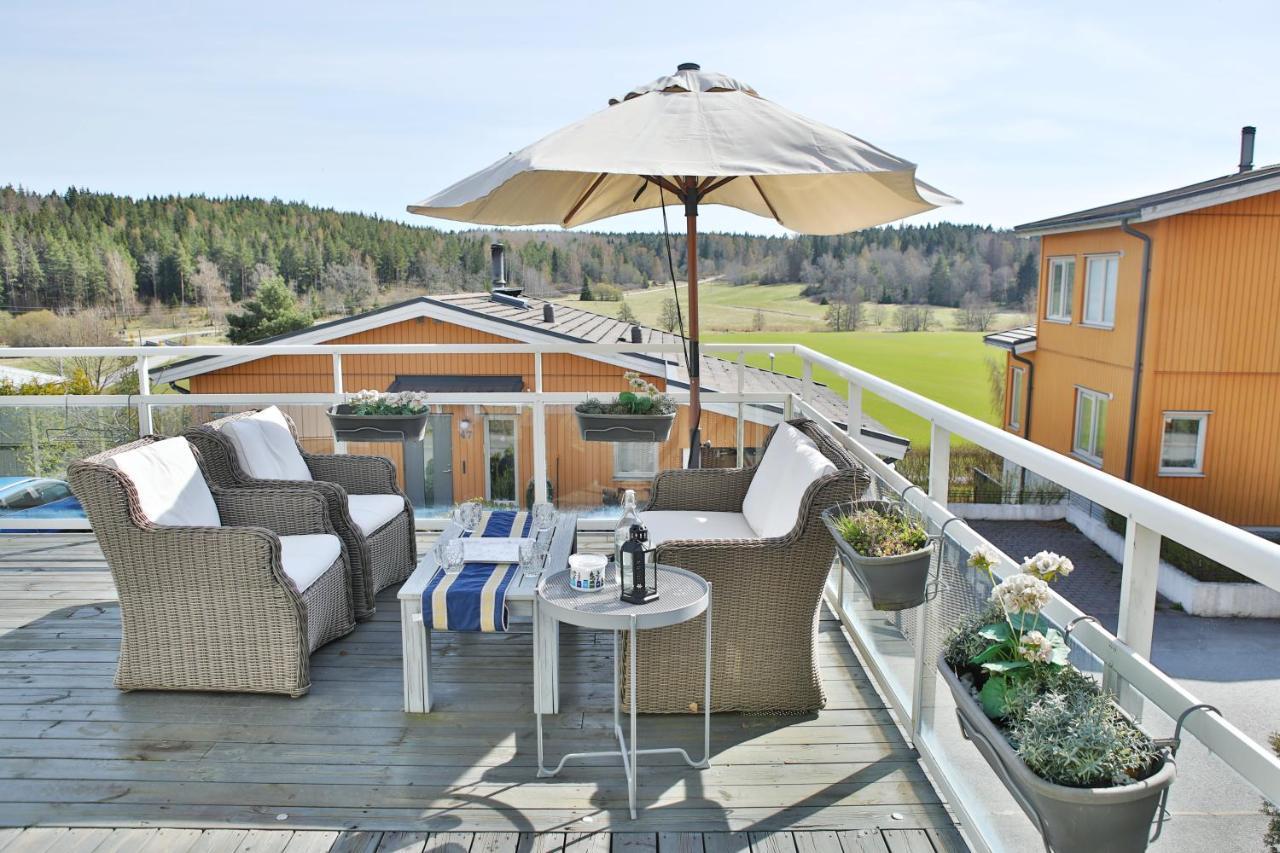 Ett mysigt gästrum&10 min Arlanda&Nära Slott Sigtuna Exteriör bild