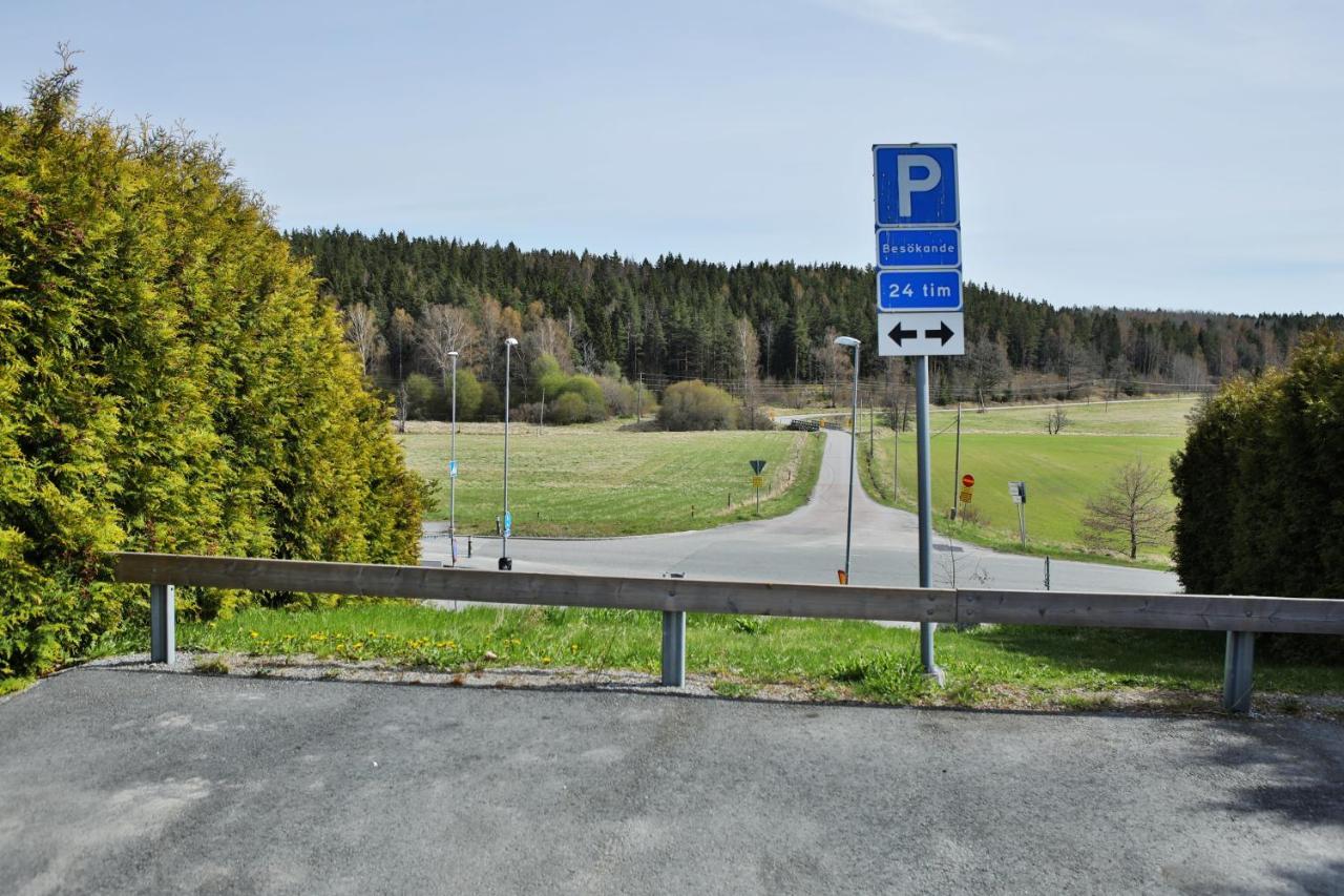 Ett mysigt gästrum&10 min Arlanda&Nära Slott Sigtuna Exteriör bild
