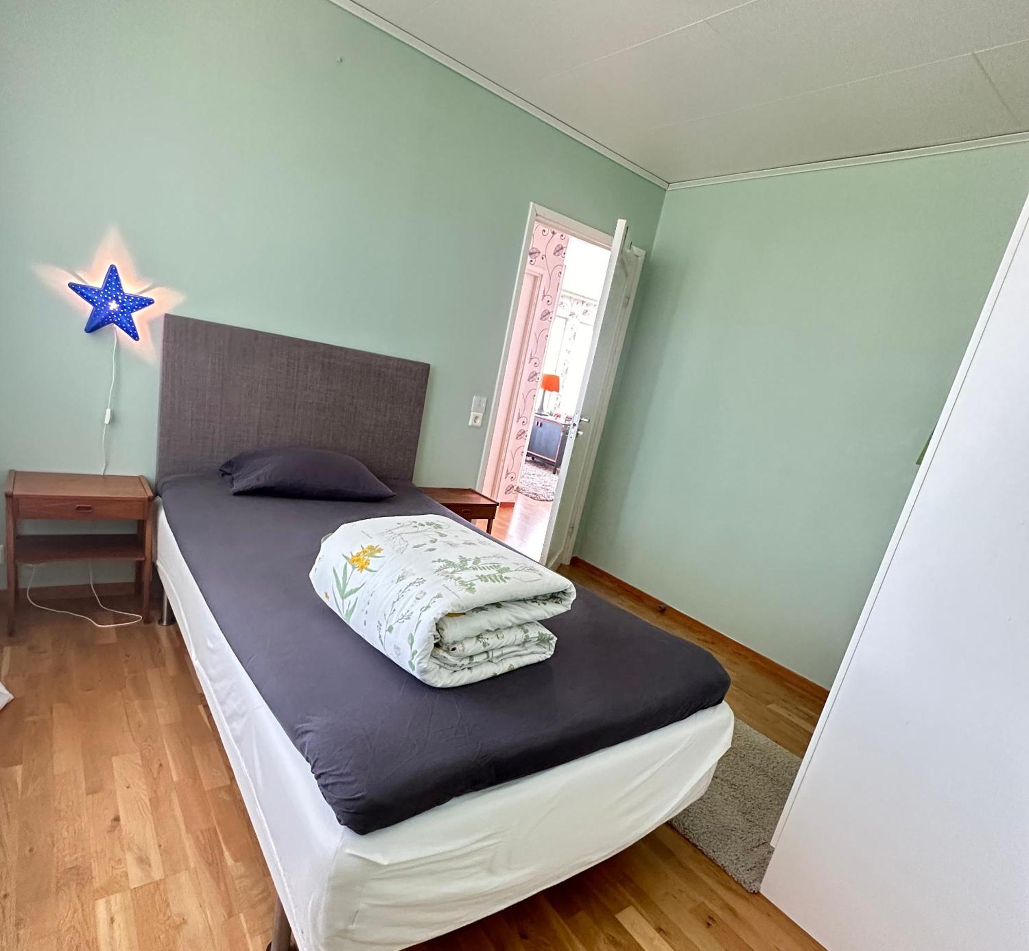 Ett mysigt gästrum&10 min Arlanda&Nära Slott Sigtuna Exteriör bild
