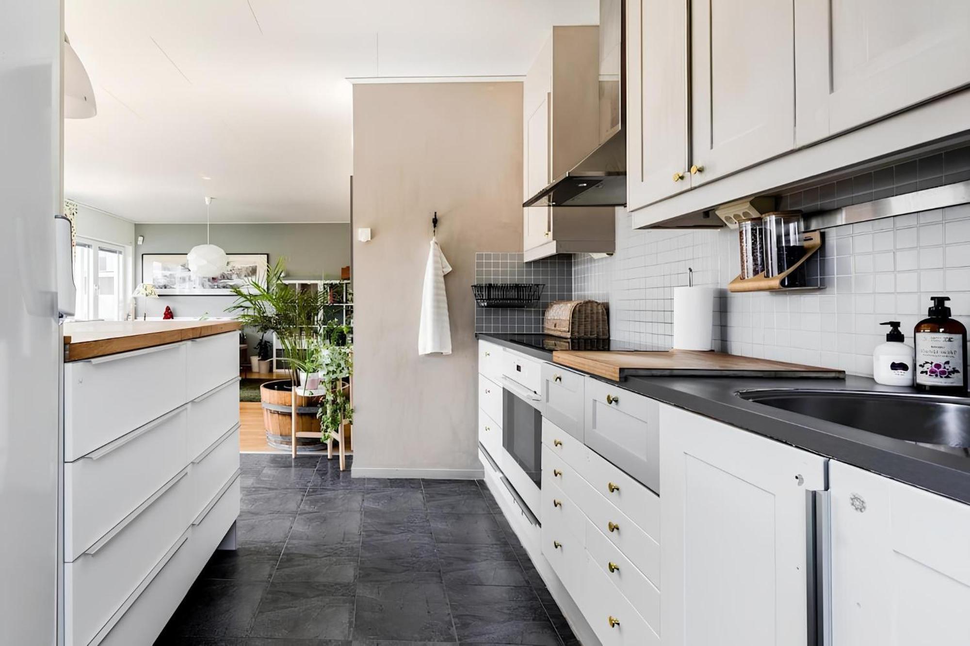 Ett mysigt gästrum&10 min Arlanda&Nära Slott Sigtuna Exteriör bild